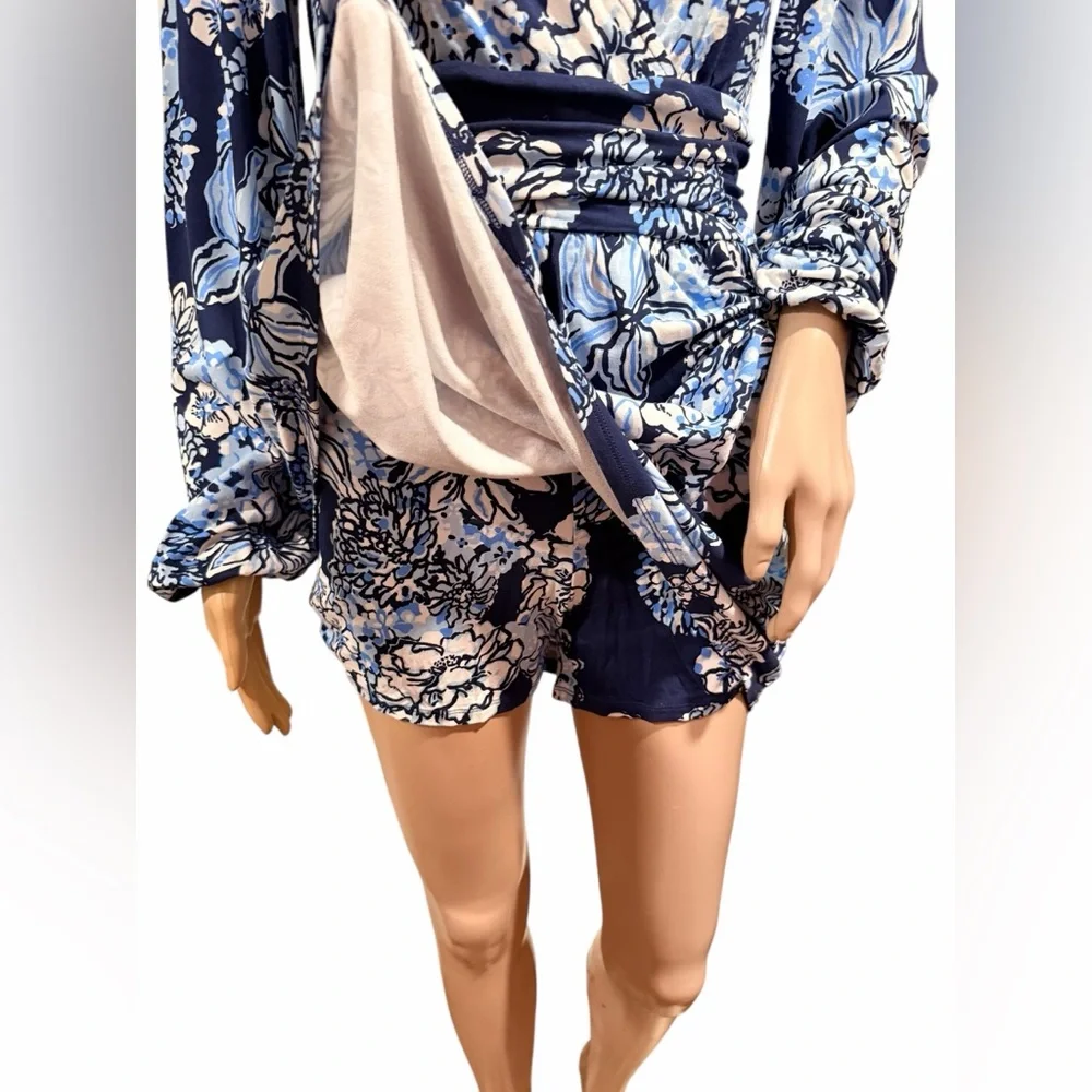 Lilly Pulitzer Riza Long Sleeve Dress Romper Low Tide Navy Bouquet All Day Sz M - Picture 6 of 12